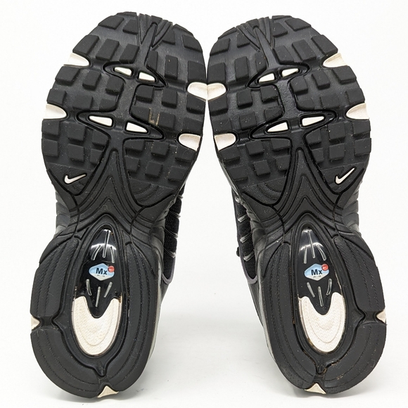 Nike Boys Air Max Tailwind IV BQ9810-002 Black Running Shoes Sneakers Size 4Y - Picture 7 of 9